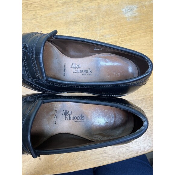 Allen Edmonds Bridgeton Mens Sz 7 EEE Black Dress Shoes Loafers Kilt Tassels